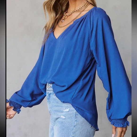 Classic Elegant Notched Neckline Lantern Sleeve Blouse - Picture 5 of 7